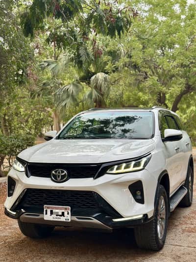 Toyota Fortuner Legender 2021