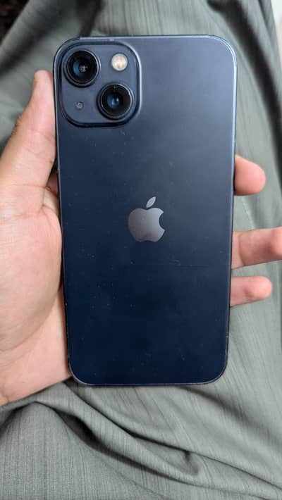 Apple iPhone 13
