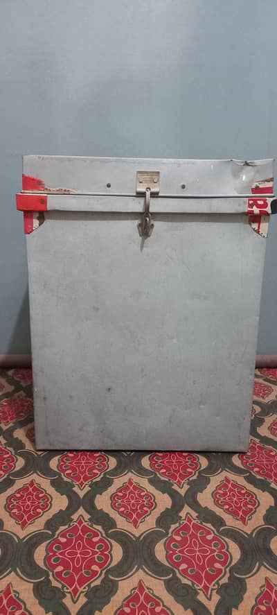 storage container