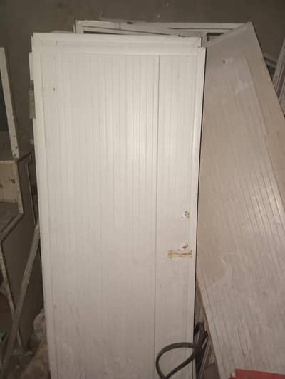 Washroom doors