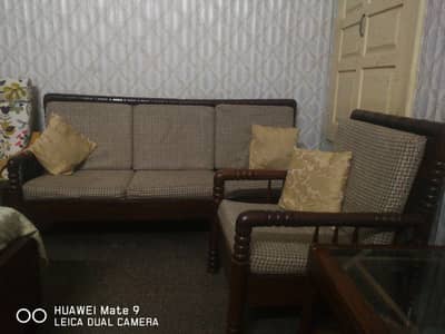 05 seater sofa set and Table set