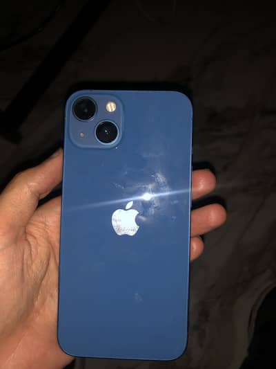 Apple iPhone 13