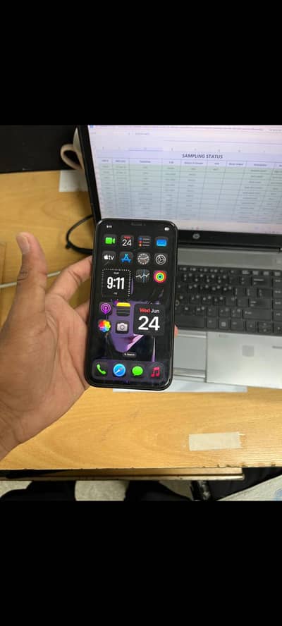 Apple iPhone XR
