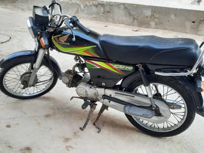 Honda cd70 Black karachi