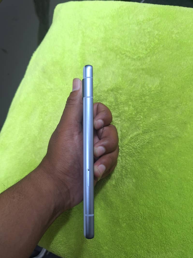 Google Pixel 7a 3