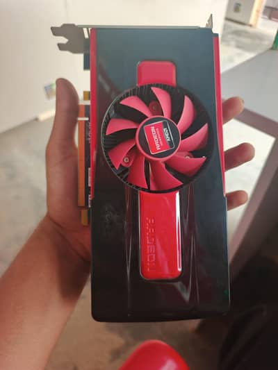 AMD 2 gb graphic card