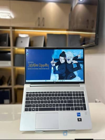 Hp Elitebook 650 g9 i5 12th gen 16gb ram 256gb nvme