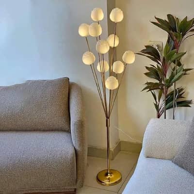 Floor lamp