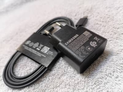 Samsung orignal super fast 2.0 charger with cable