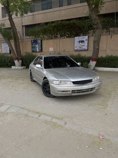 Honda Accord CD5