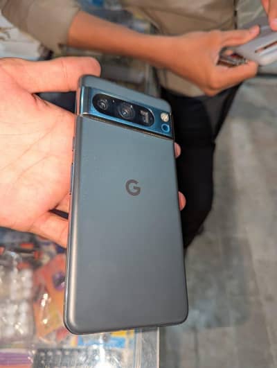 Google Pixel 8 Pro