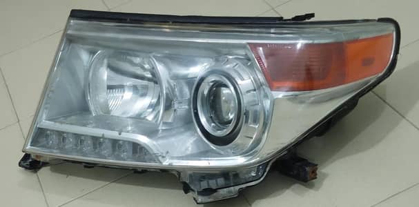 Land cruiser zx 2012-15 Left side Headlight Only