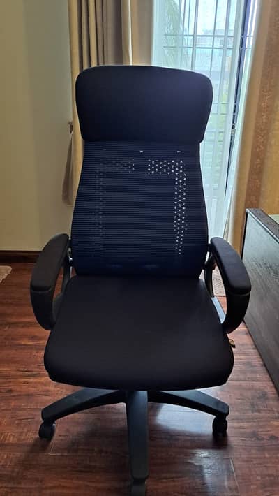 HINOMI Pro Real Time Ergonomic Mesh Chair Model SAAB SM-786