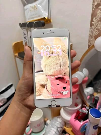 Iphone 8plus pta approved 256gb My Whatsapp number 0309-37-13_656
