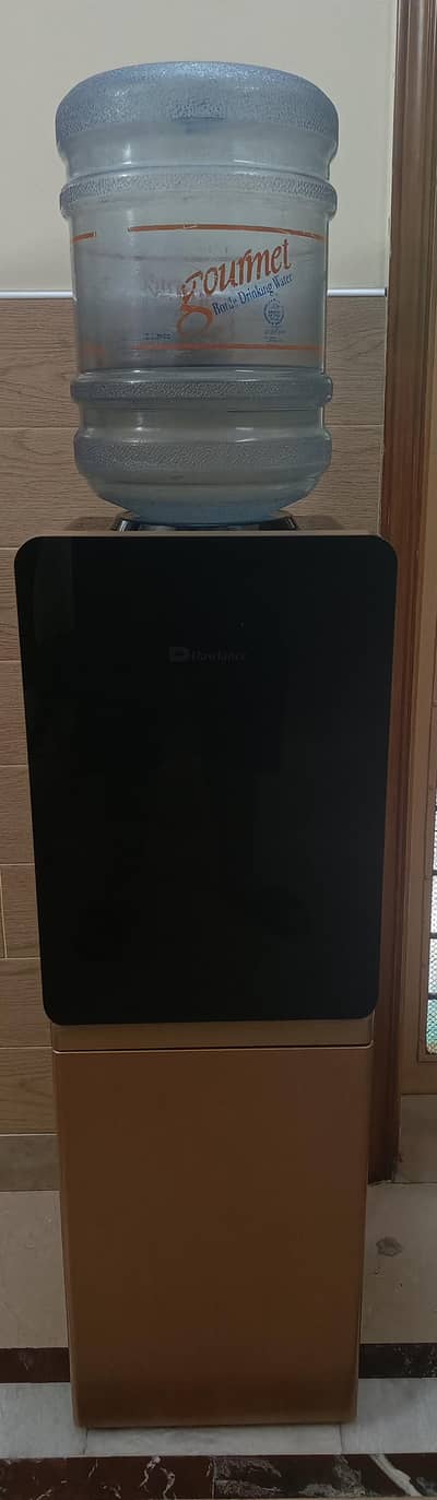 Dawlance 3 Tap Dispenser With Refrigerator
