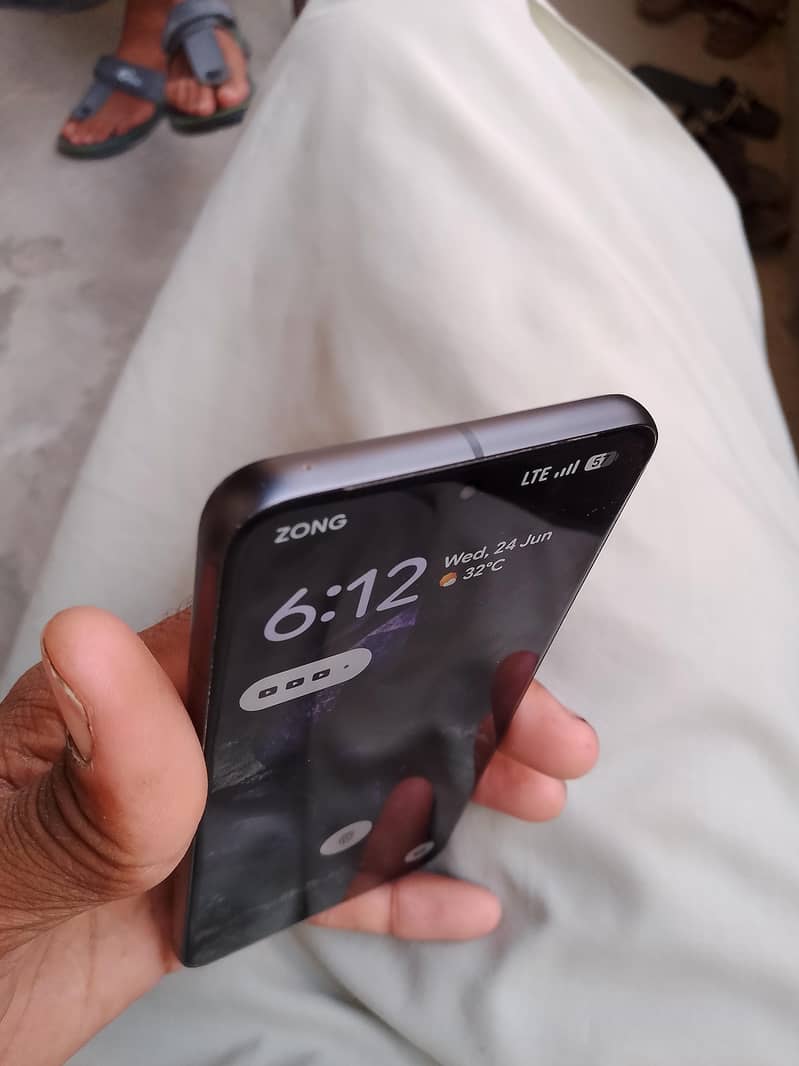 Google Pixel 8 1