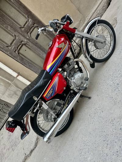 Honda CG 125 2011 model 1st owner