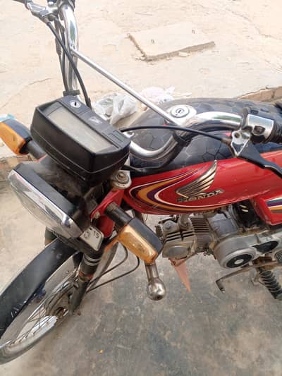 bike for sale hai good candishan hi