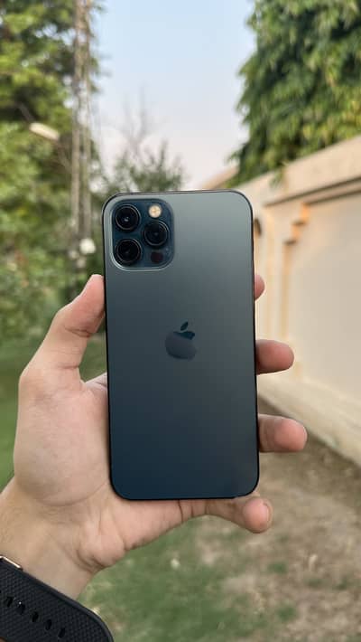 Apple iPhone 12 Pro