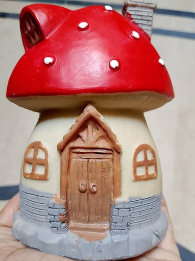 Show piece