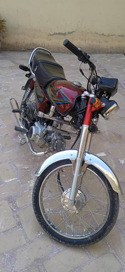 zxmco 70 3000 km drive  open invoice on 1st onwer