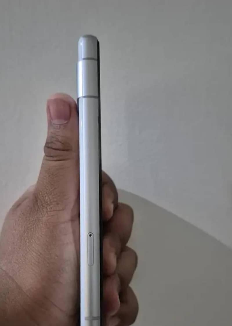 Google Pixel 7a 3
