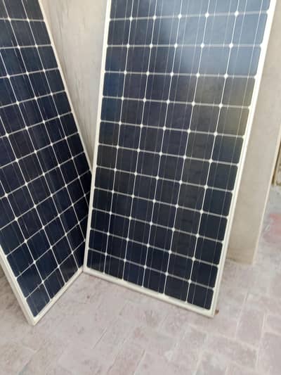 310 watt  solar plate