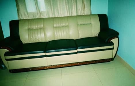 3 seeter sofa