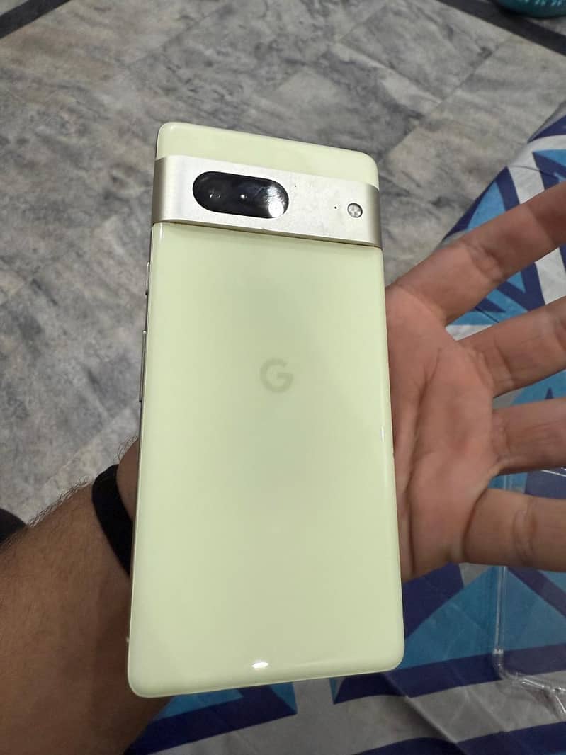 Google Pixel 7 2