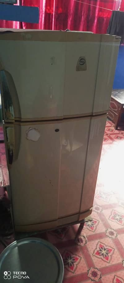 Refrigerator