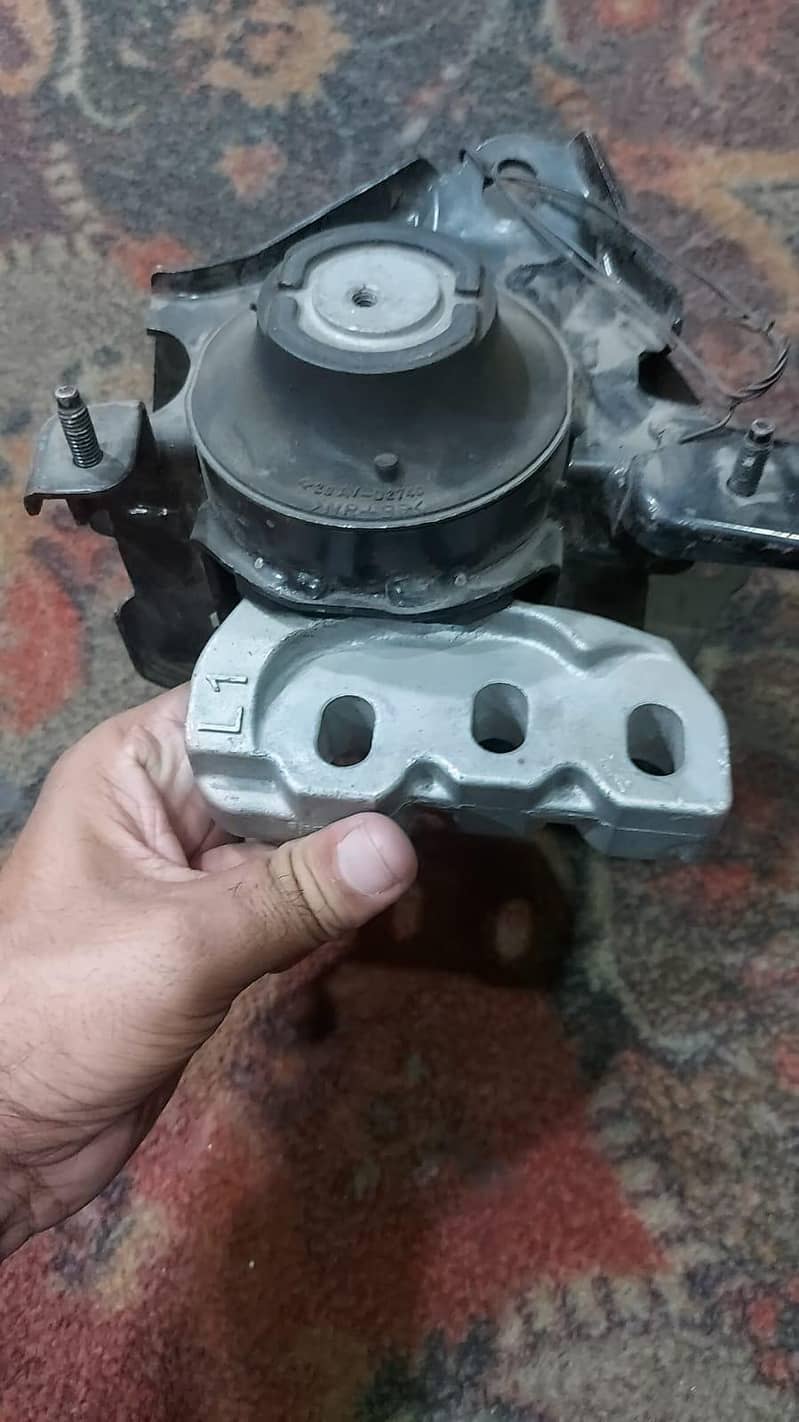engine mountings 1