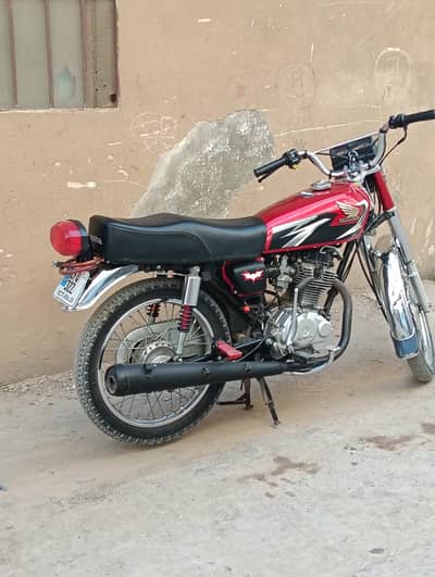 Honda CG 125 2023