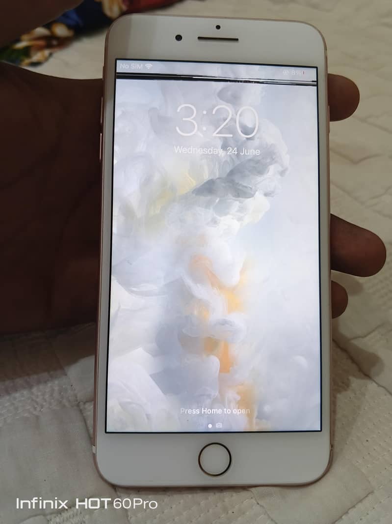 Apple iPhone 7 Plus 3