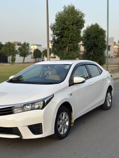Toyota Corolla Altis 2015