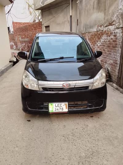 Daihatsu Mira 2011