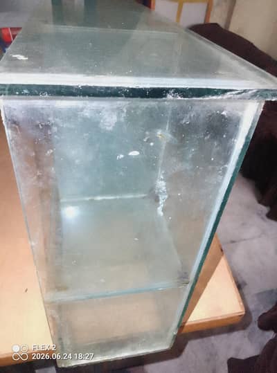 Glass storage rack