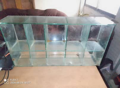 Glass storage rack