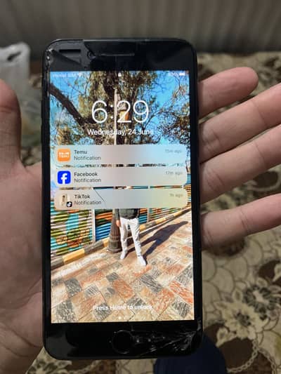 Apple iPhone 7 Plus