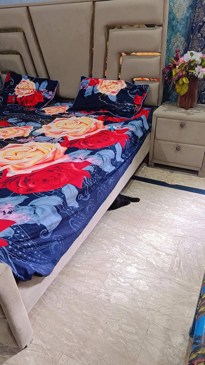 king size bed 4