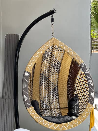 Brand New Hanging Egg Swing Chair with Stand – Never Used