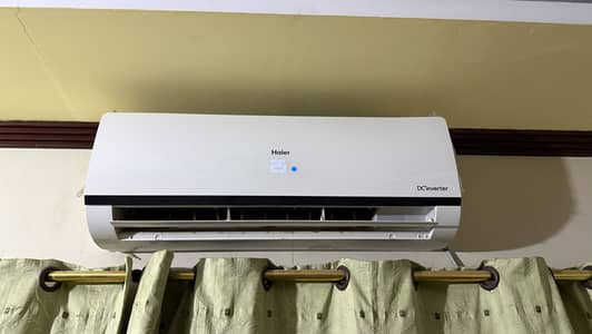 1.50 ton haier 7 year warranty, condition like new perfect condition