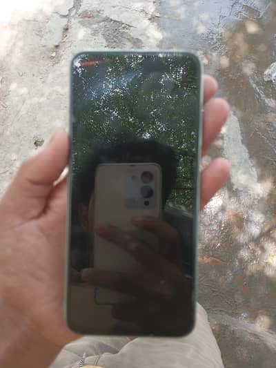 infinix hot 50i 6/128 with box