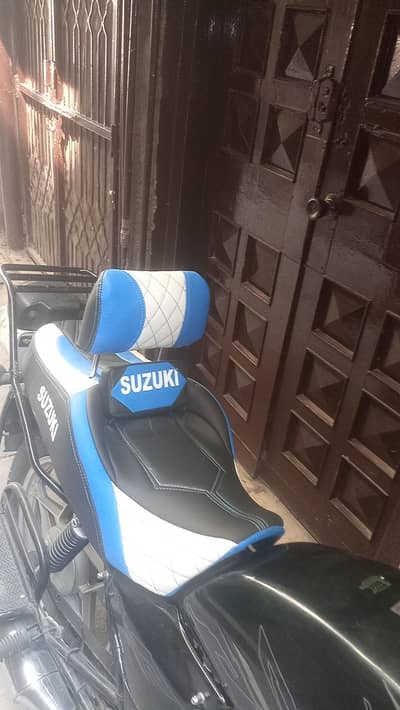 Suzuki Gs 150 seat