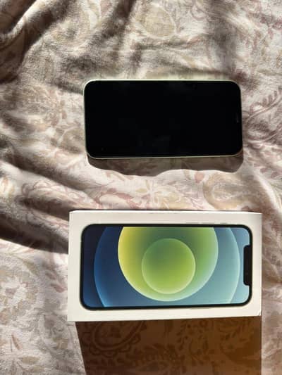 Apple iPhone 12