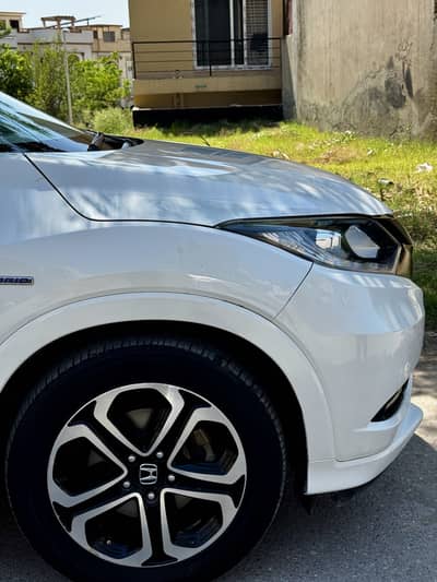 Honda Vezel 2015