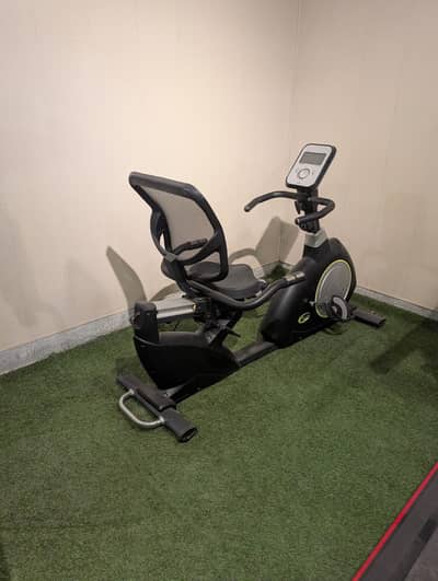 Complete Home Gym Equipment Set for Sale Treadmill, Recumbent Bike etc