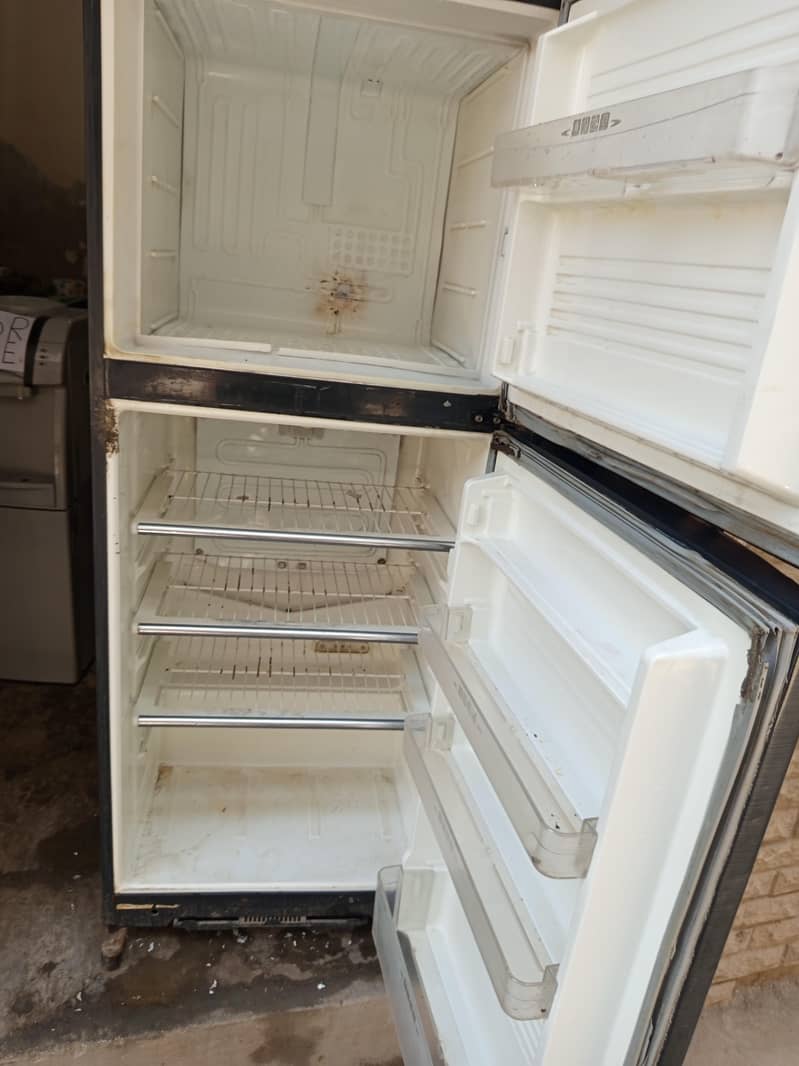 refrigerator 1