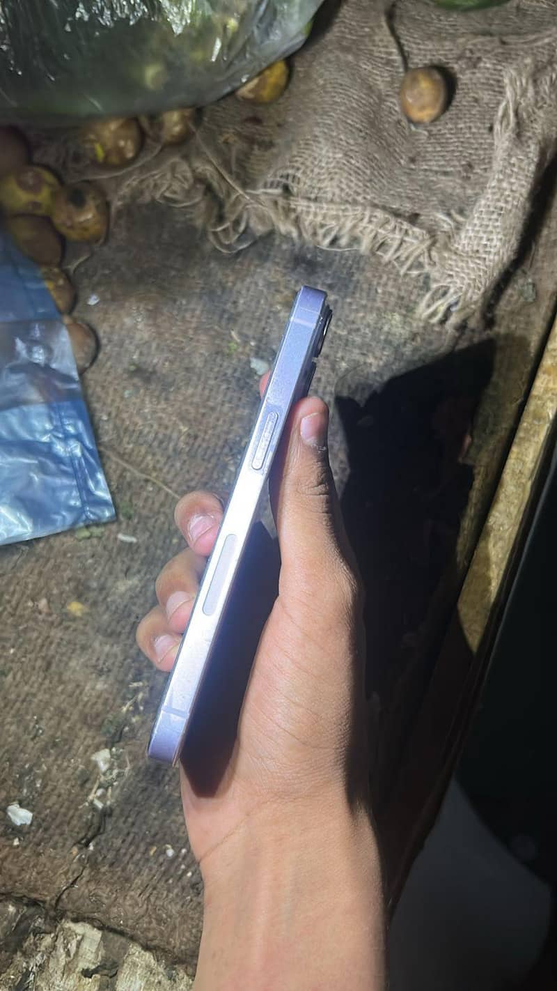 Iphone 14 2