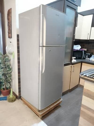 Hitachi no frost refrigerator demand Rs 45K