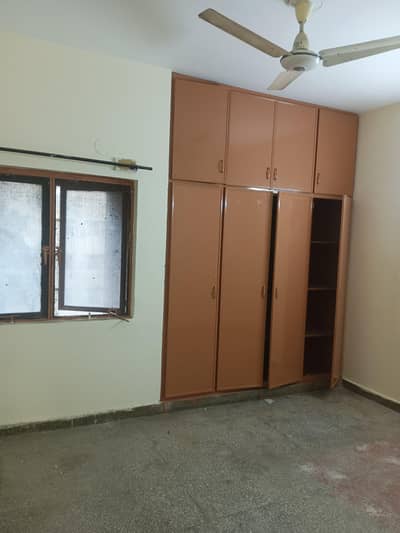G-11/4 FGEHA E-Type 2nd Floor Flat For Rent
